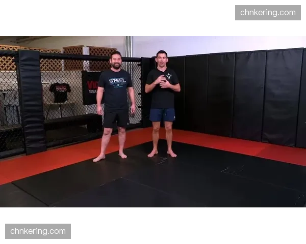 UFC on ESPN头条：巴博萨高扫腿终结，收获职业生涯第20胜